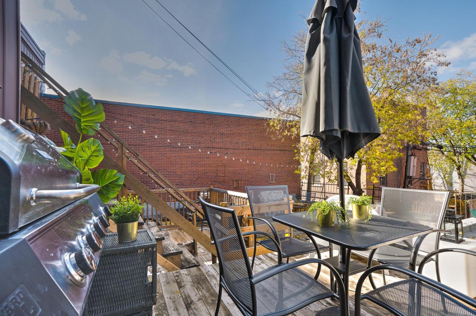 Liv Mtl Avenue Aparthotel Montreal Exterior photo