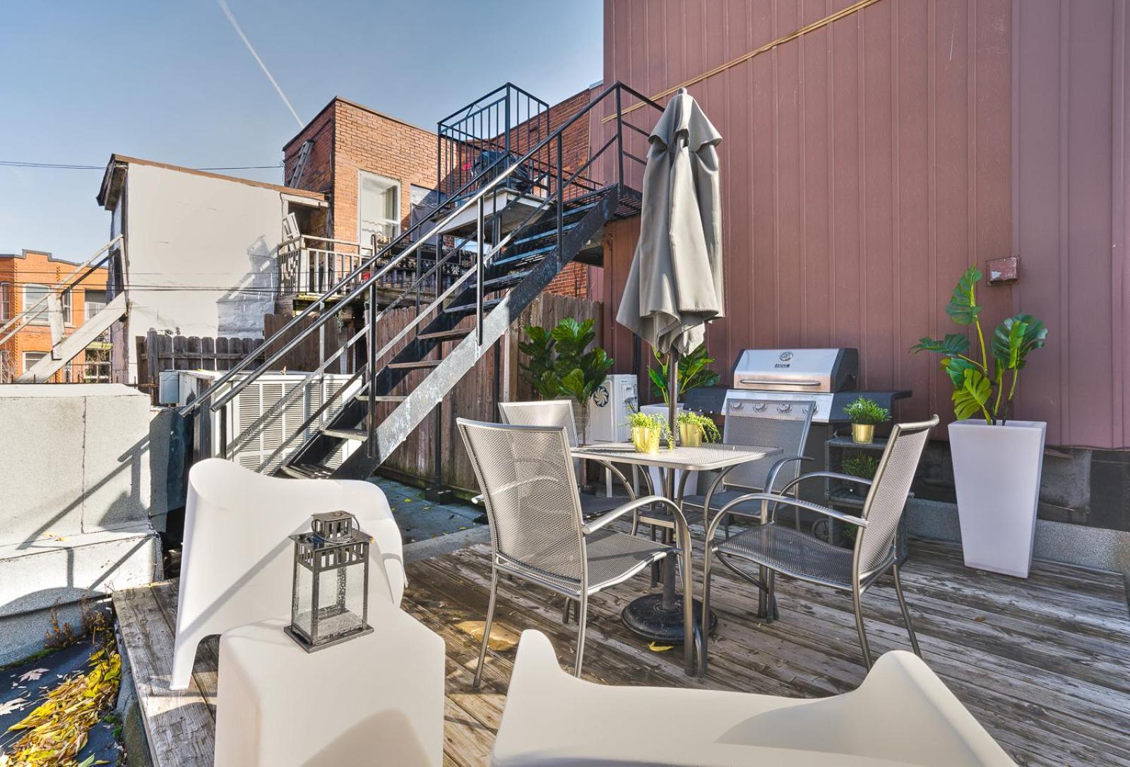 Liv Mtl Avenue Aparthotel Montreal Exterior photo